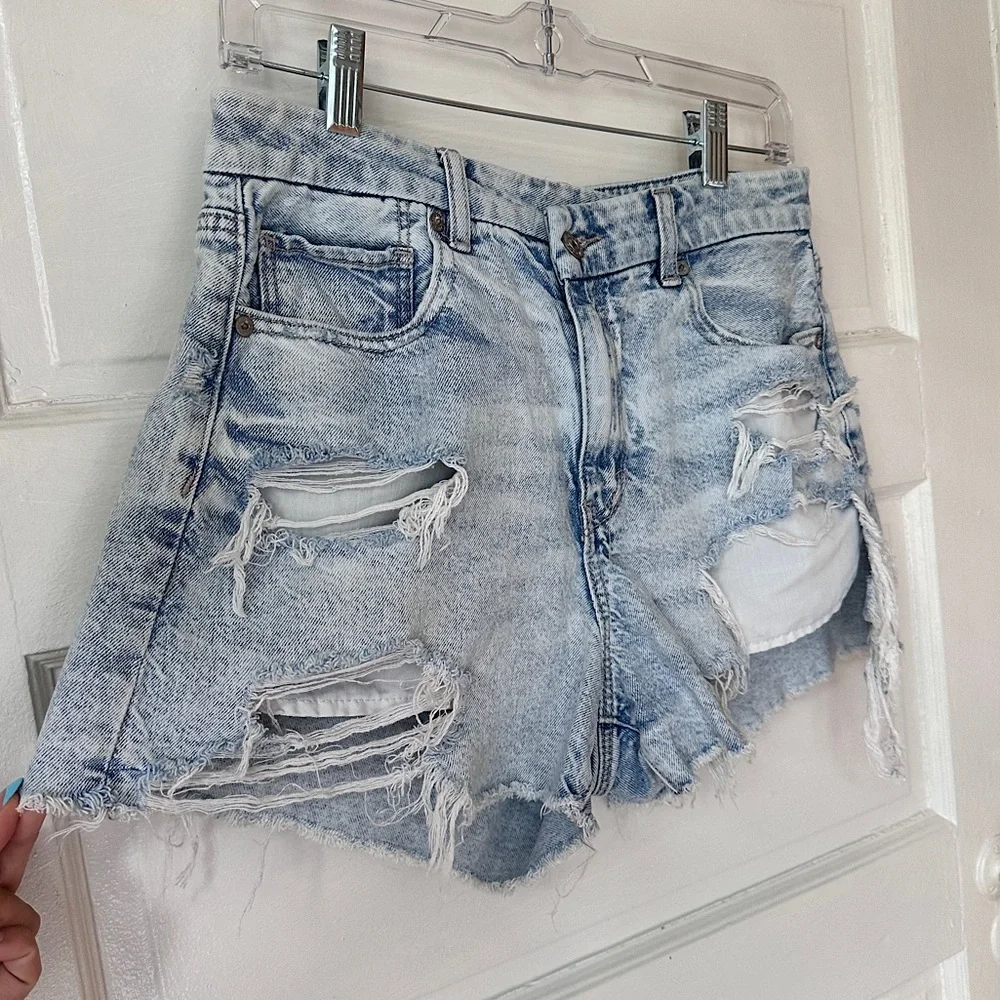 American Eagle Strigid Distressed Denim Jean Shorts Cut Off High Rise Stretch 8 - Picture 5 of 15